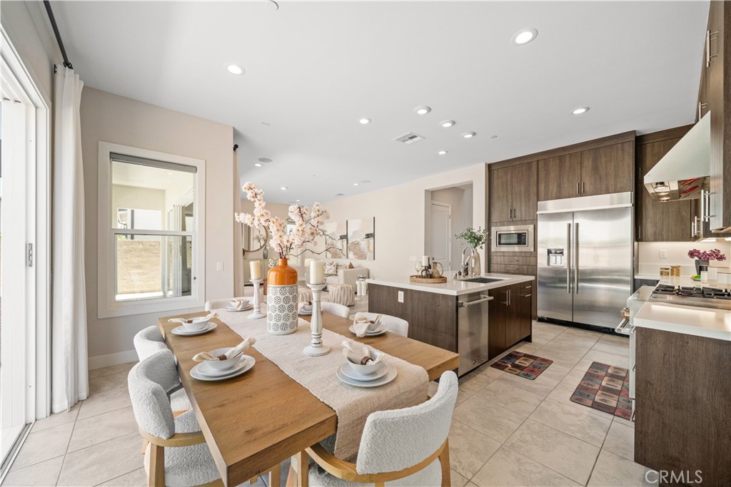 270 Burwood