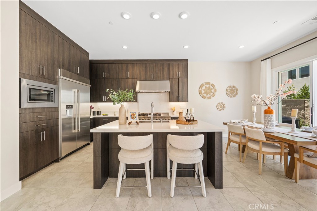 270 Burwood