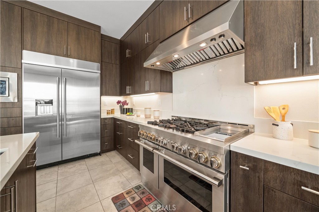 270 Burwood