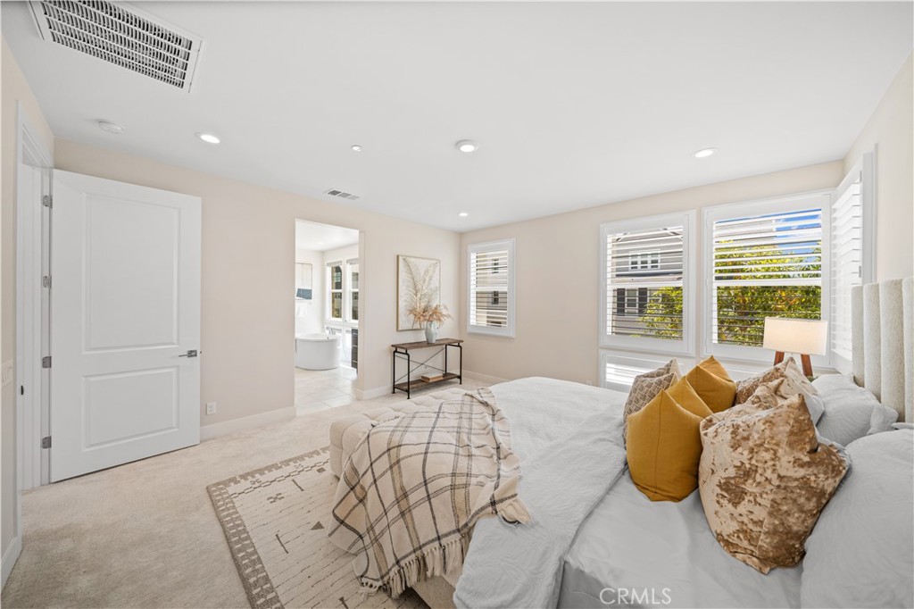 270 Burwood
