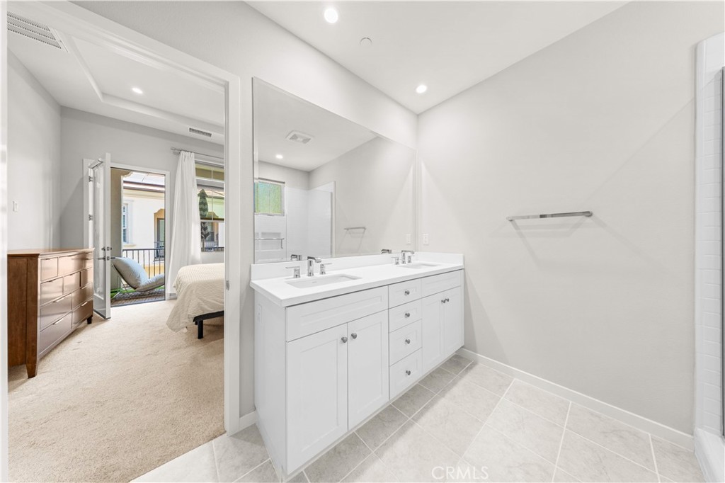 144 Sunnyside