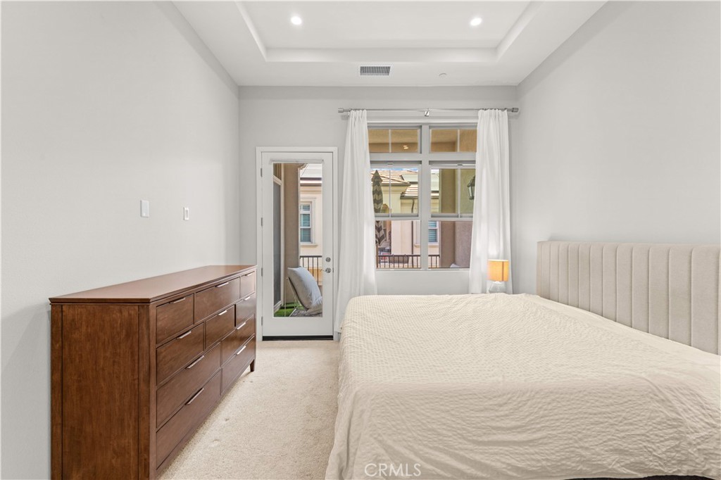 144 Sunnyside
