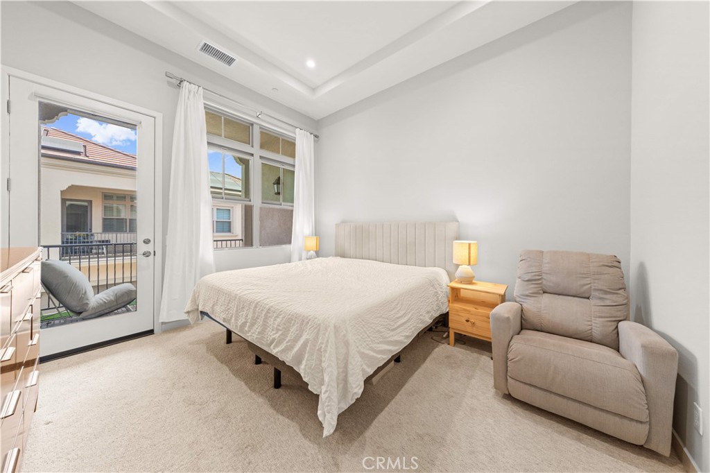 144 Sunnyside