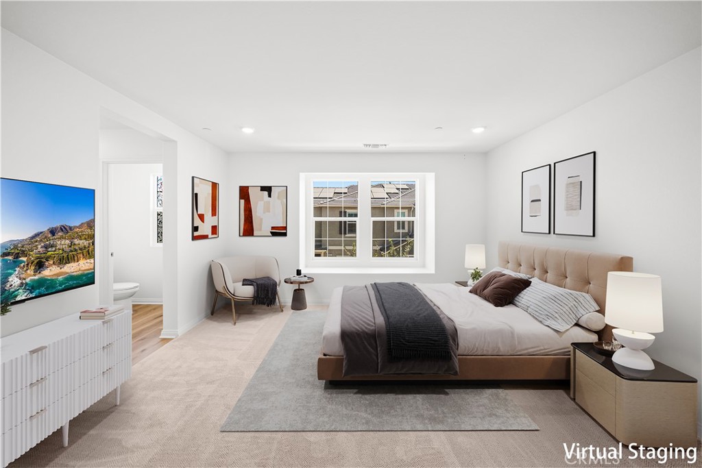 3923 E Carmel Privado