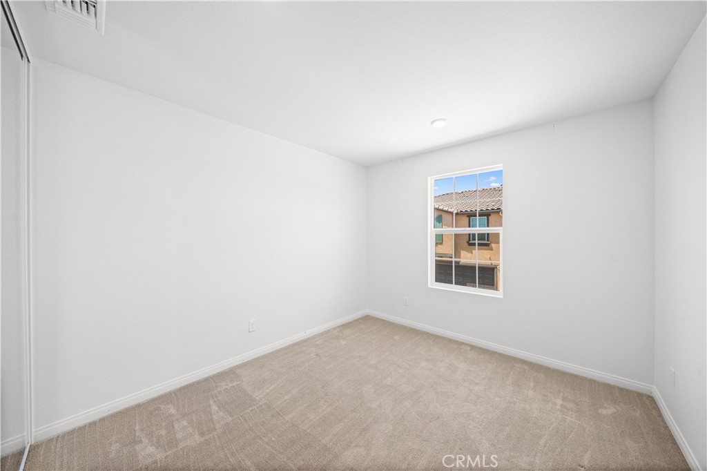 3923 E Carmel Privado