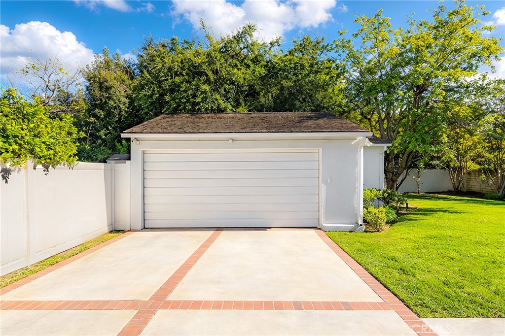 2380 Sherwood