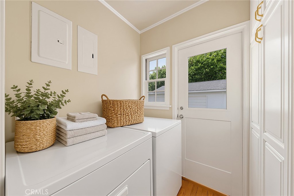 2380 Sherwood