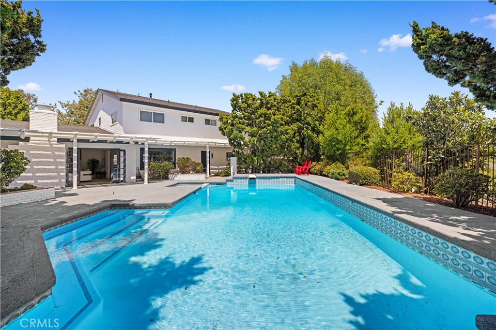 1908 Brentwood