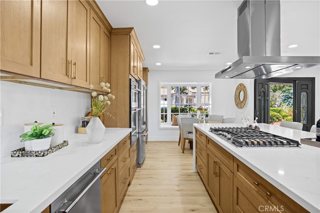 1908 Brentwood