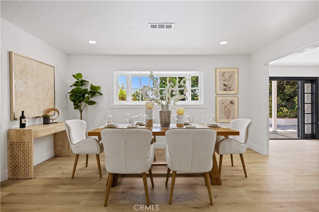 1908 Brentwood