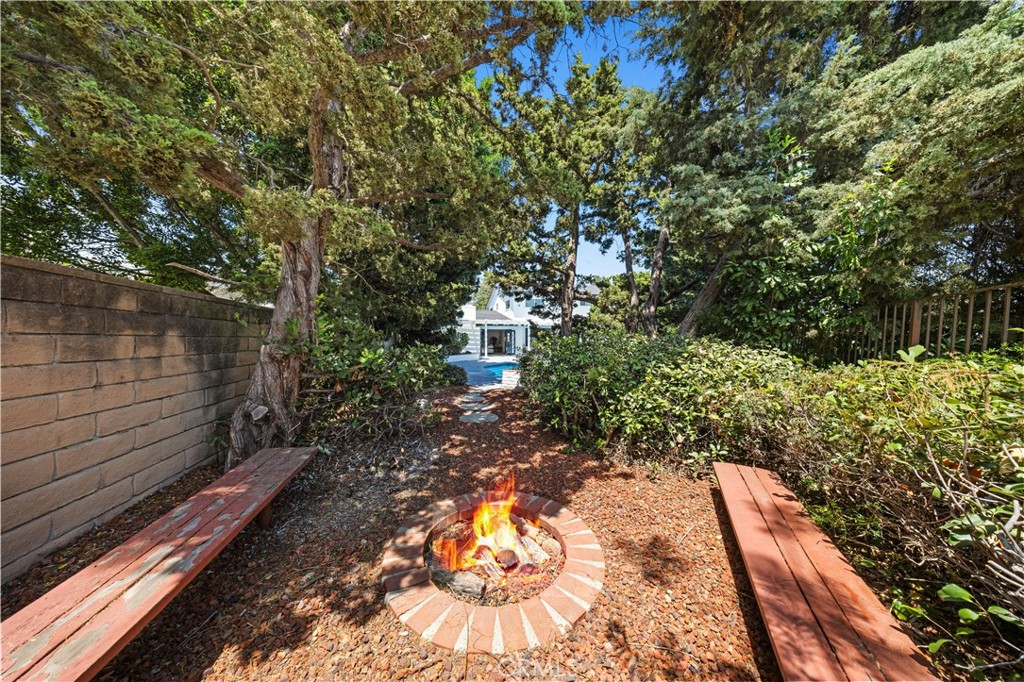 1908 Brentwood
