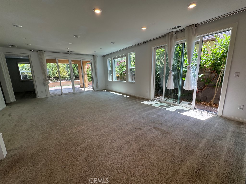 78 Ocaso Street