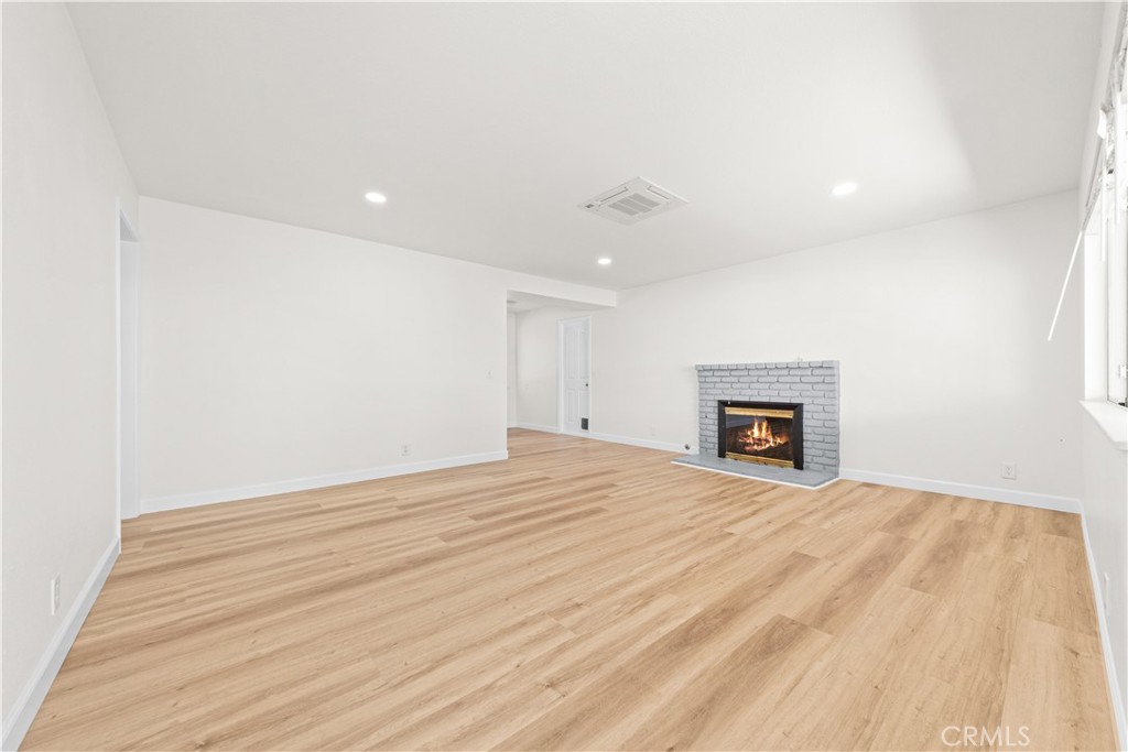 710 Balsam