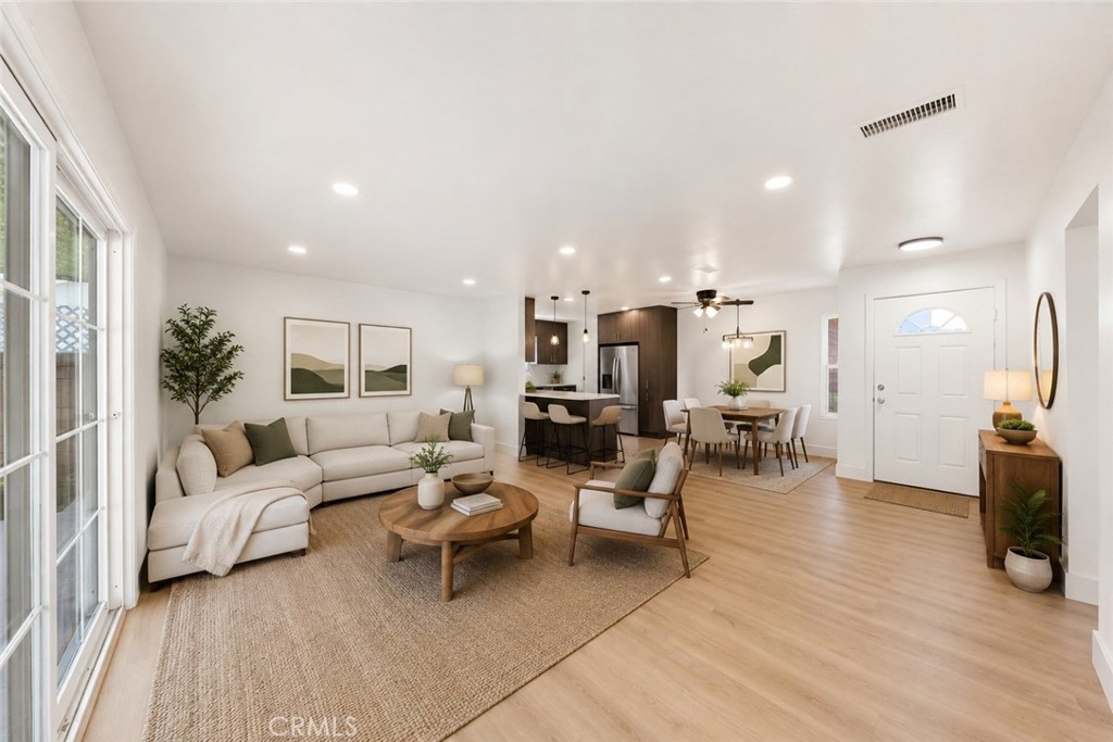 1020 Whitcomb