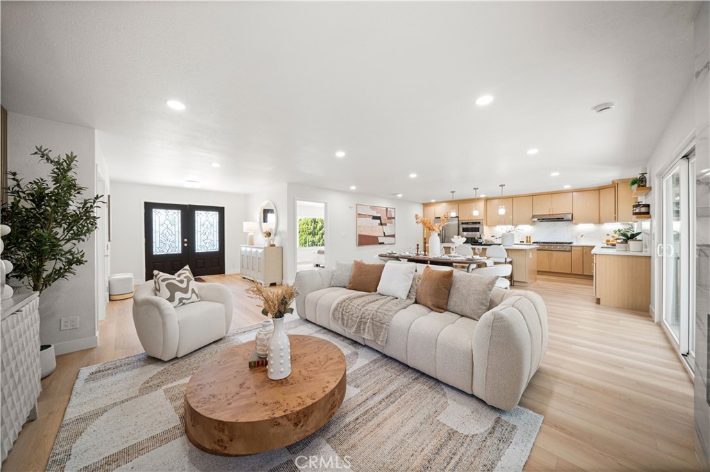 101 W Madison Avenue