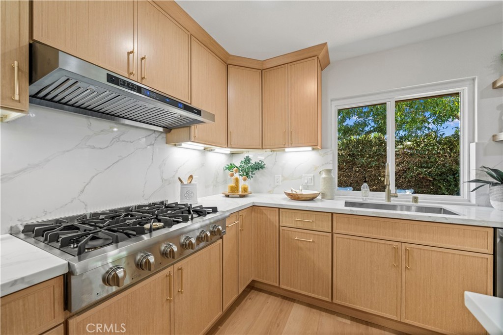 101 W Madison Avenue