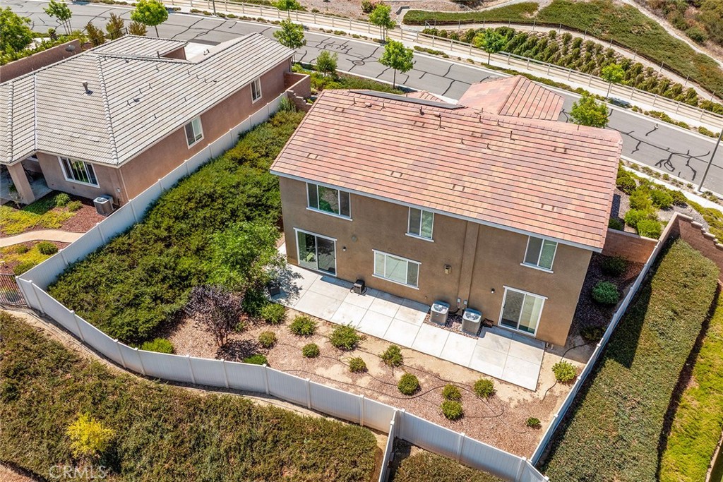 45750 Bassett Street