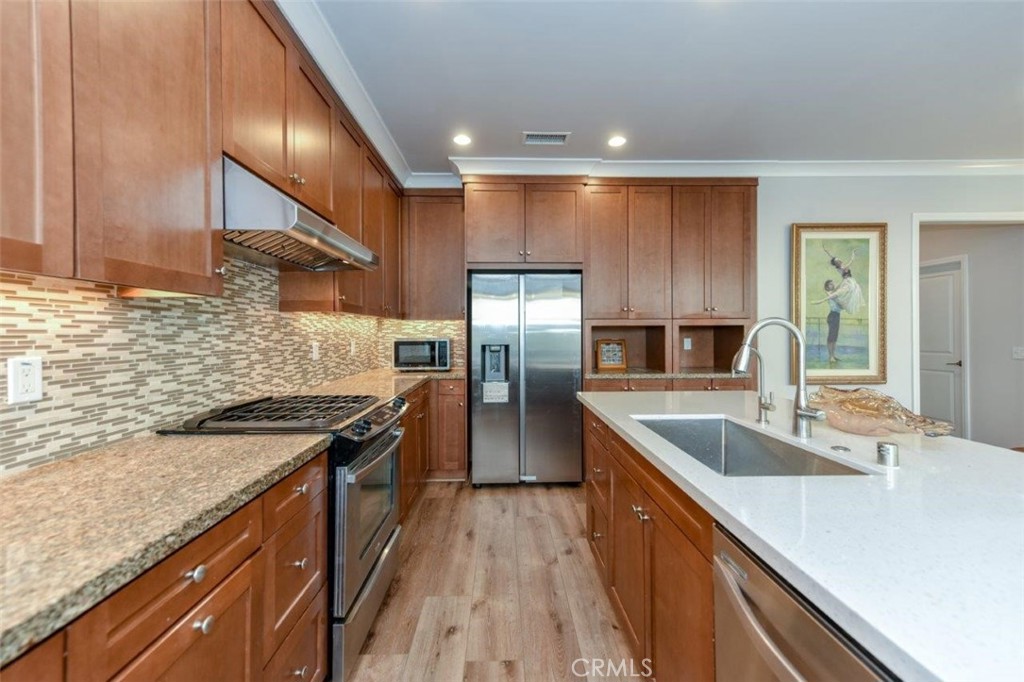 81 Overbrook