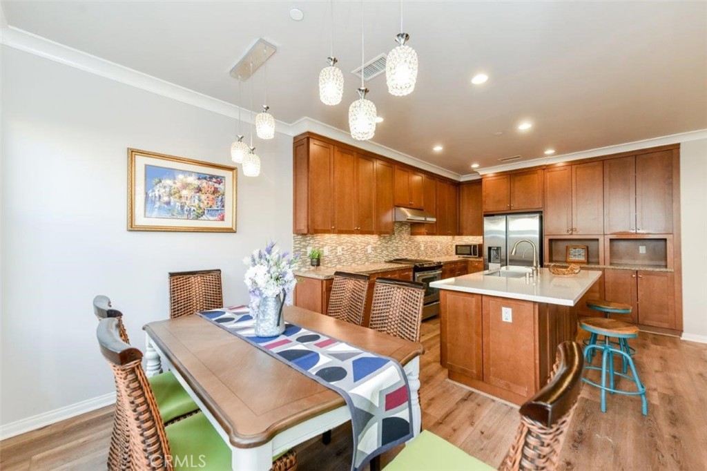 81 Overbrook