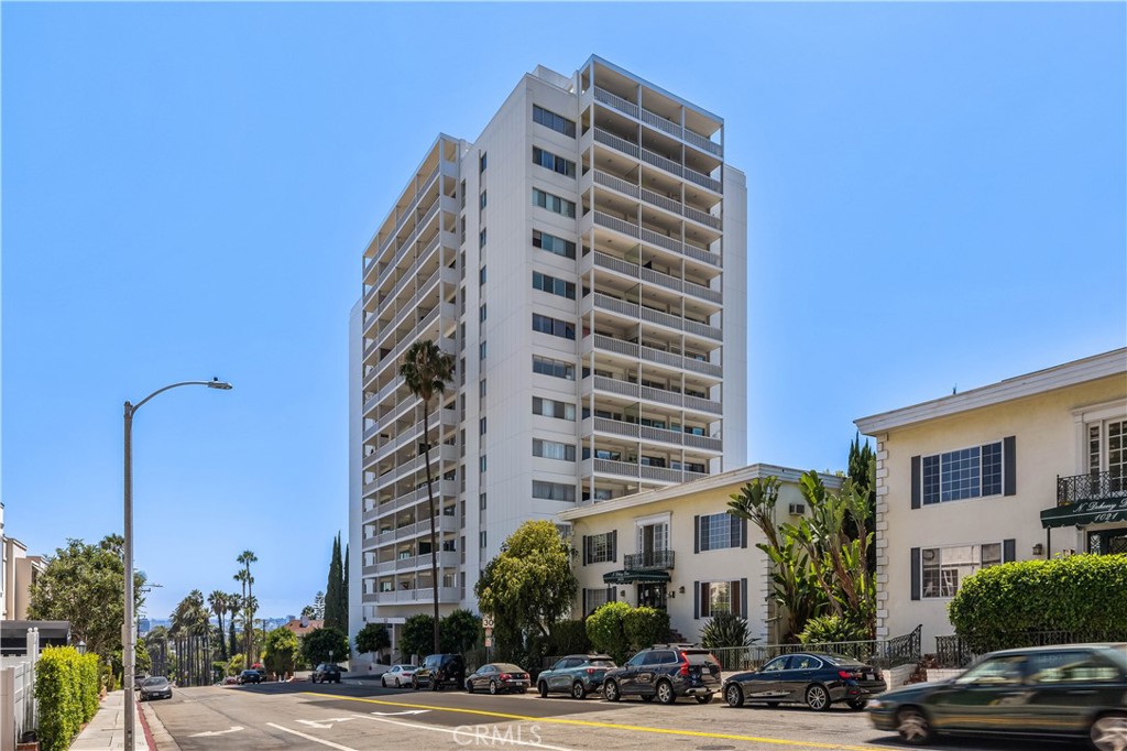 999 N Doheny 310