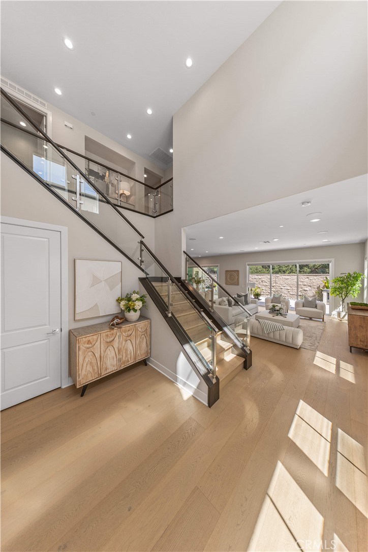 400 Riverbend