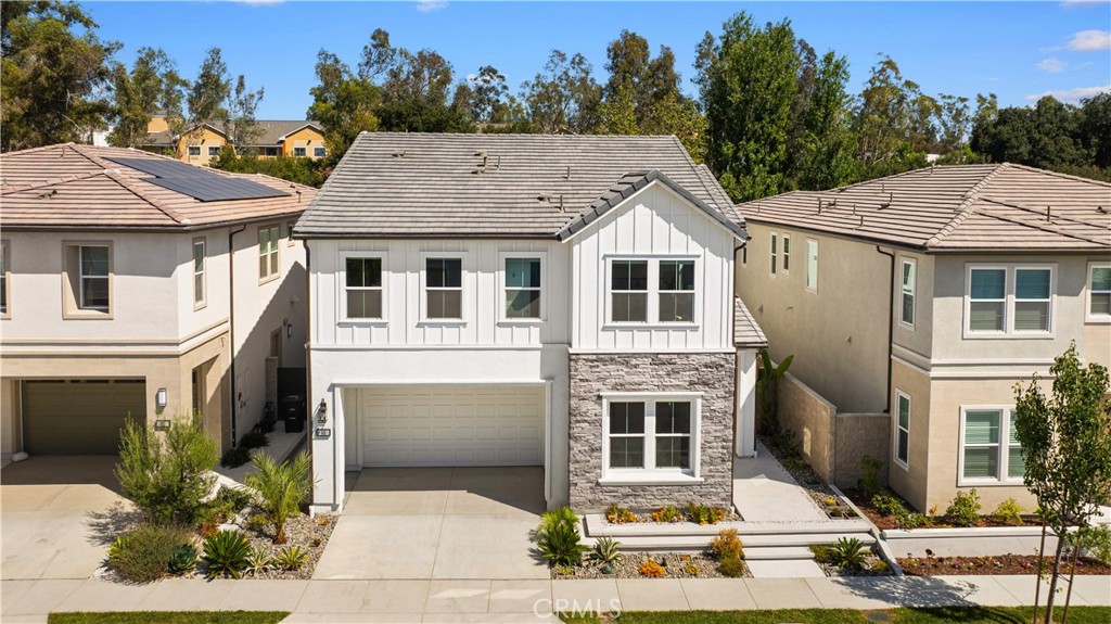 400 Riverbend