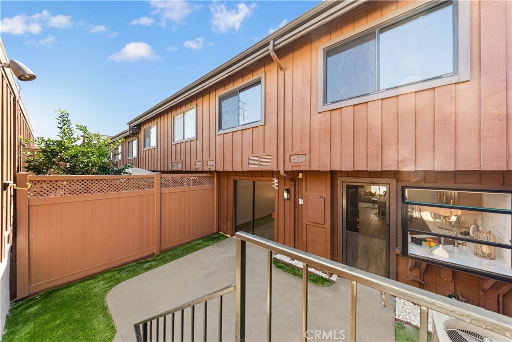 2220 Mount Shasta Drive