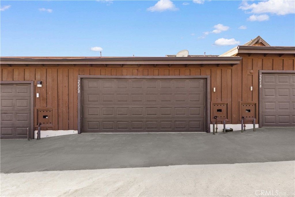 2220 Mount Shasta Drive