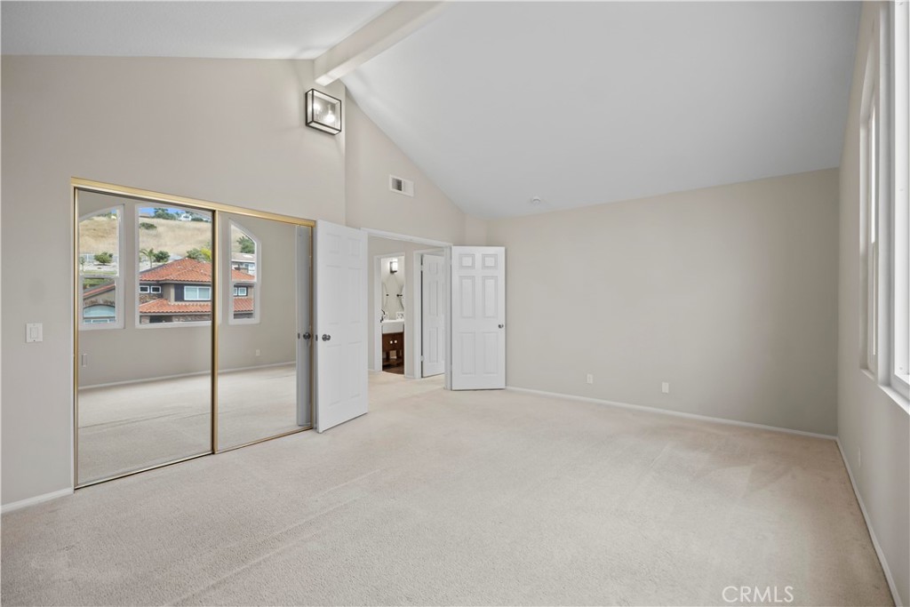 5415 Los Monteros