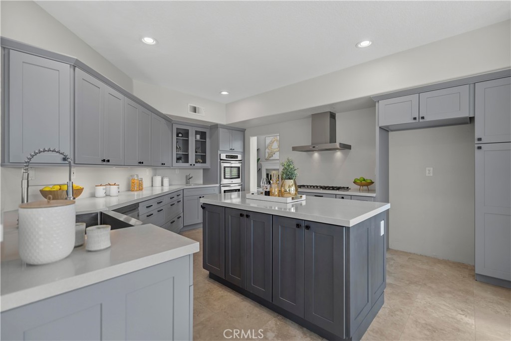 5415 Los Monteros