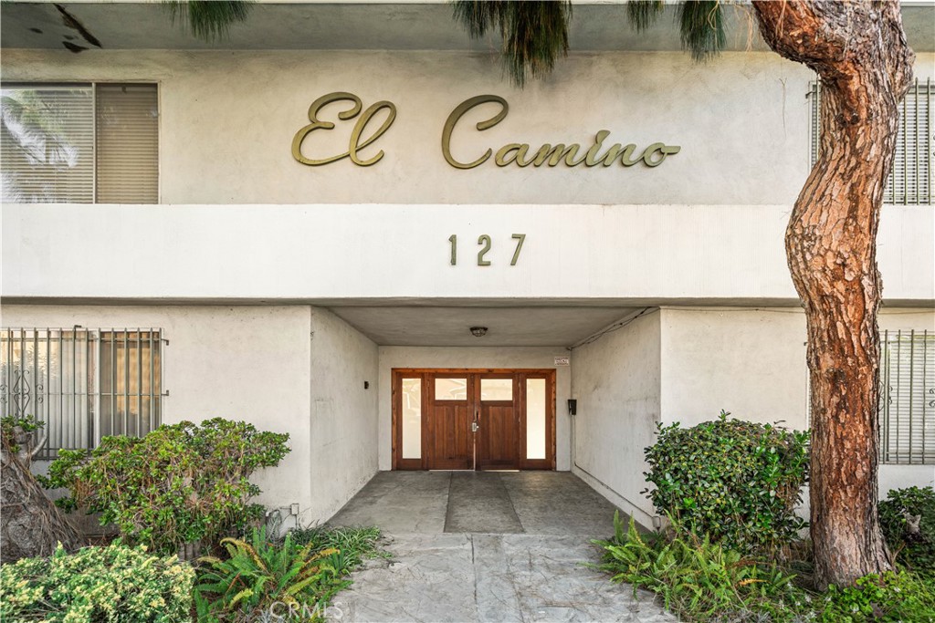 127 N Eucalyptus Avenue 4