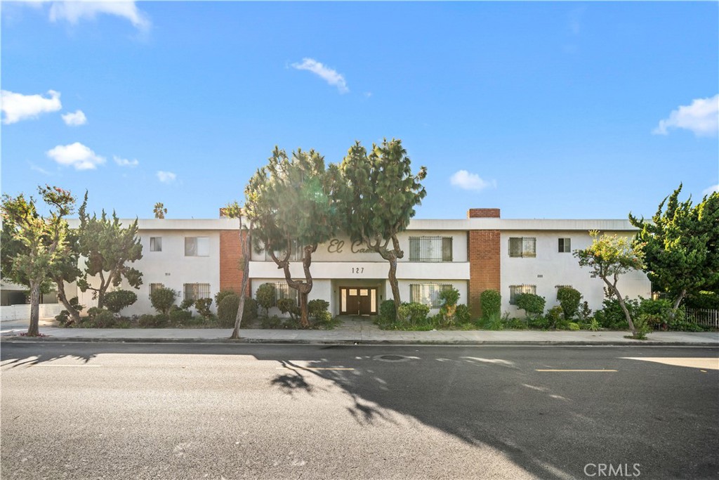 127 N Eucalyptus Avenue 4