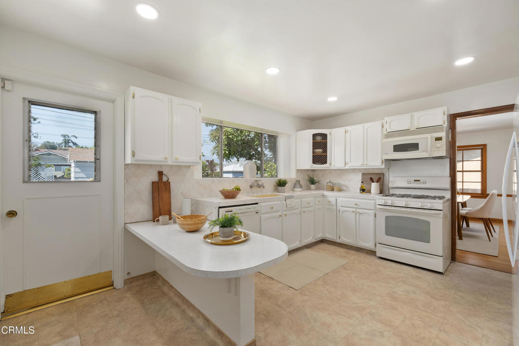 8347 Santa Ynez Street