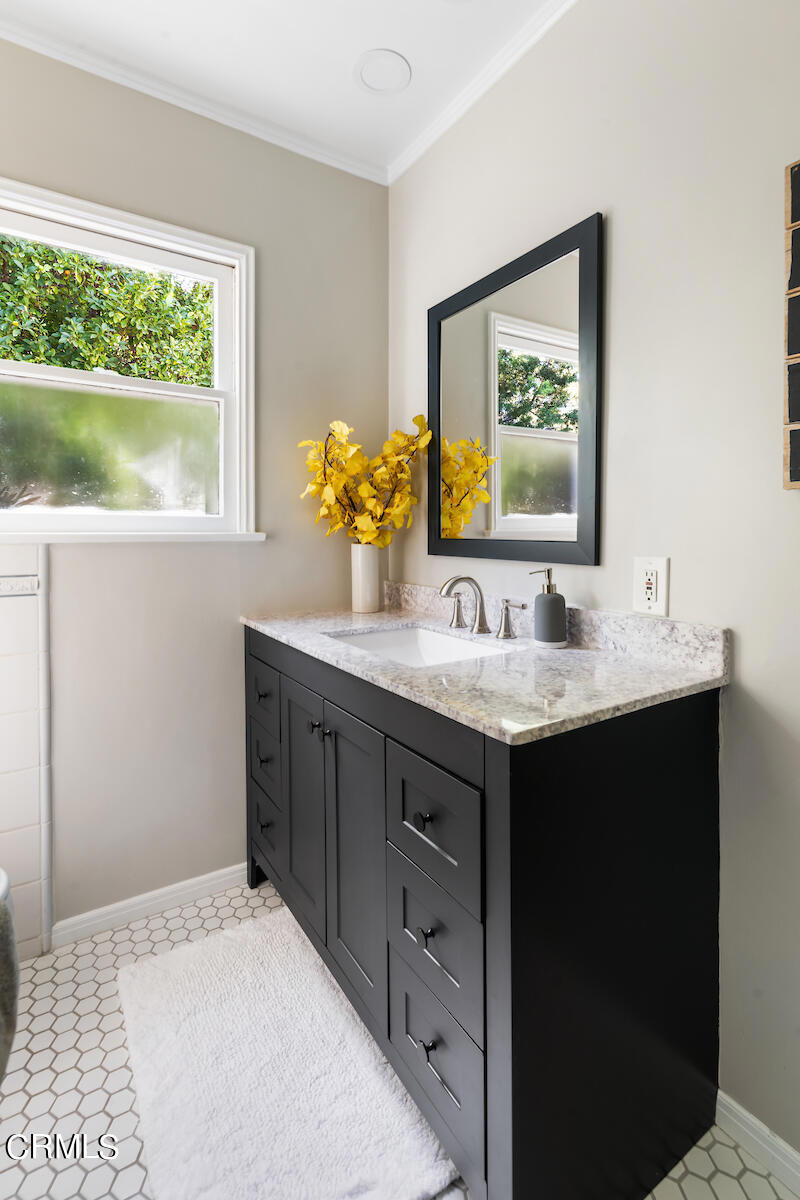 1845 Coolidge Avenue