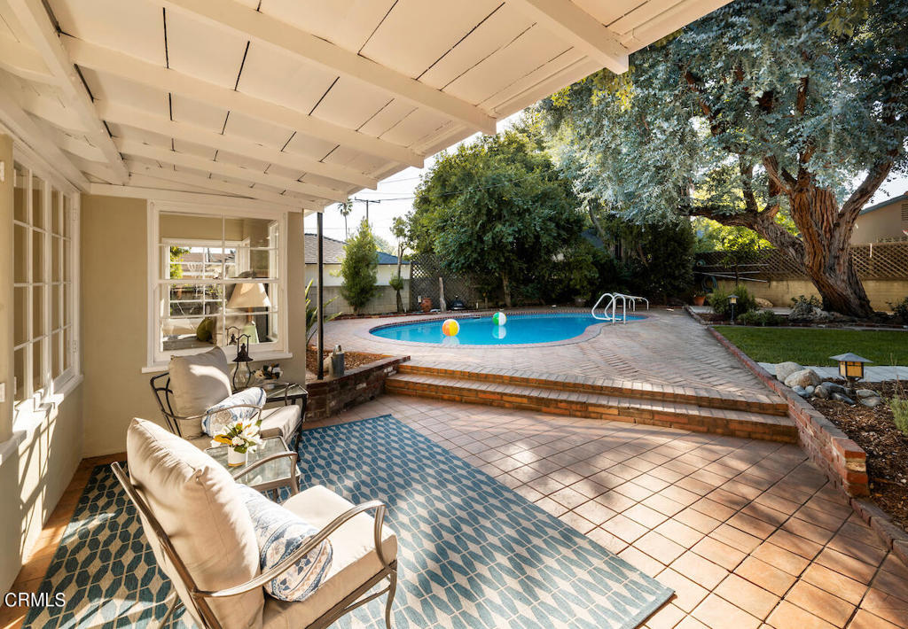 1845 Coolidge Avenue