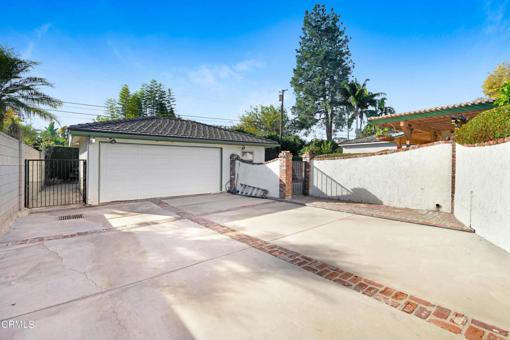 456 Sharon Road