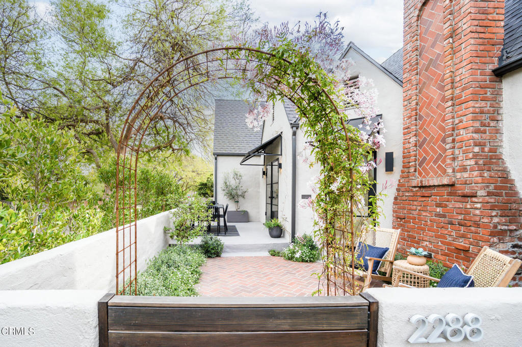 2288 Casa Grande Street