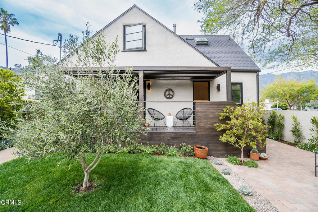 2288 Casa Grande Street