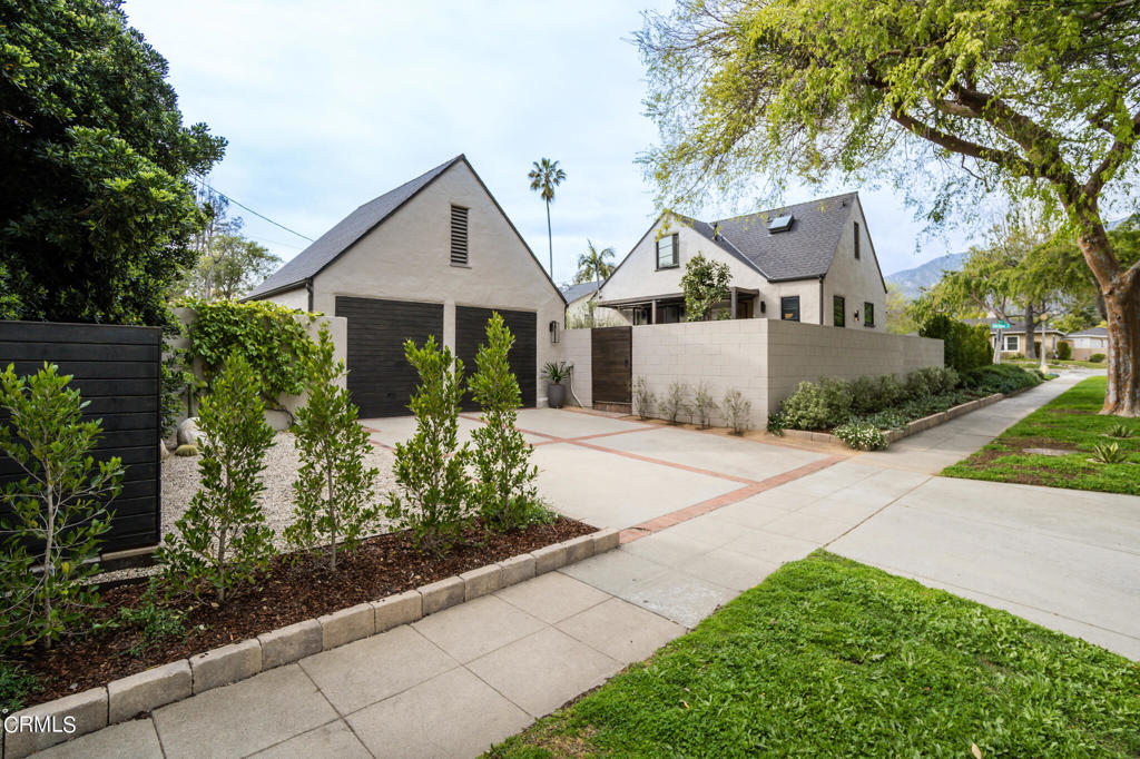 2288 Casa Grande Street