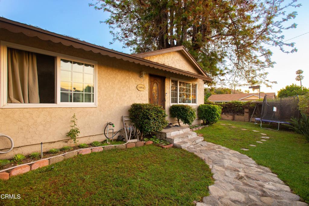 16910 Wing Lane