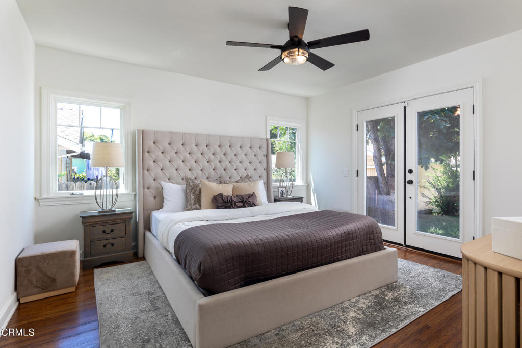 1181 N Hudson Avenue