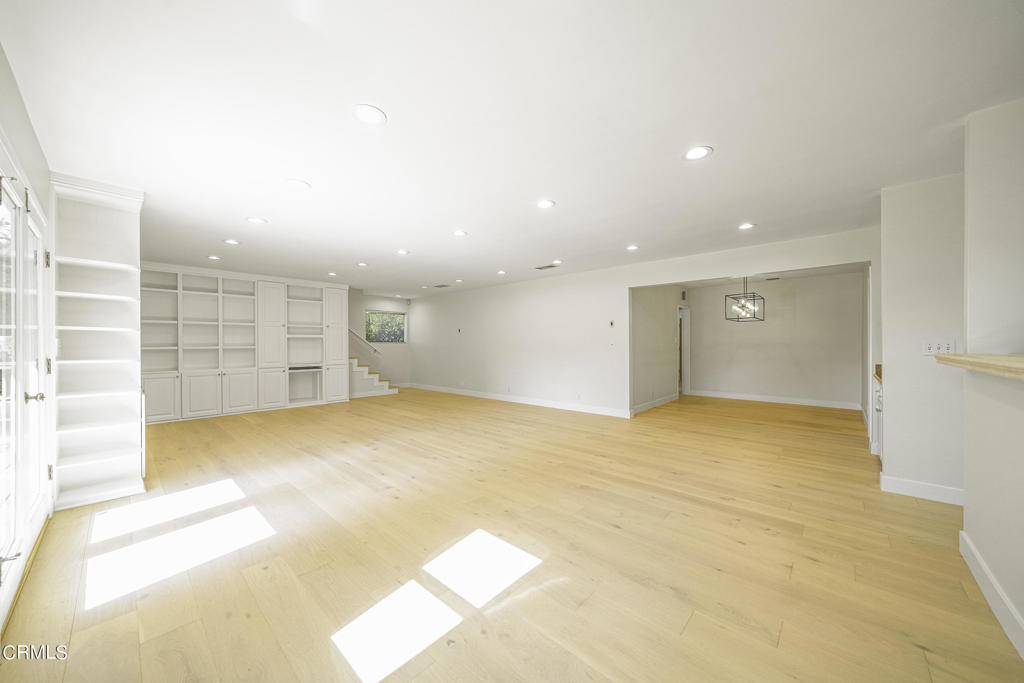 168 Lamour Drive