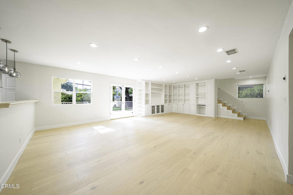 168 Lamour Drive