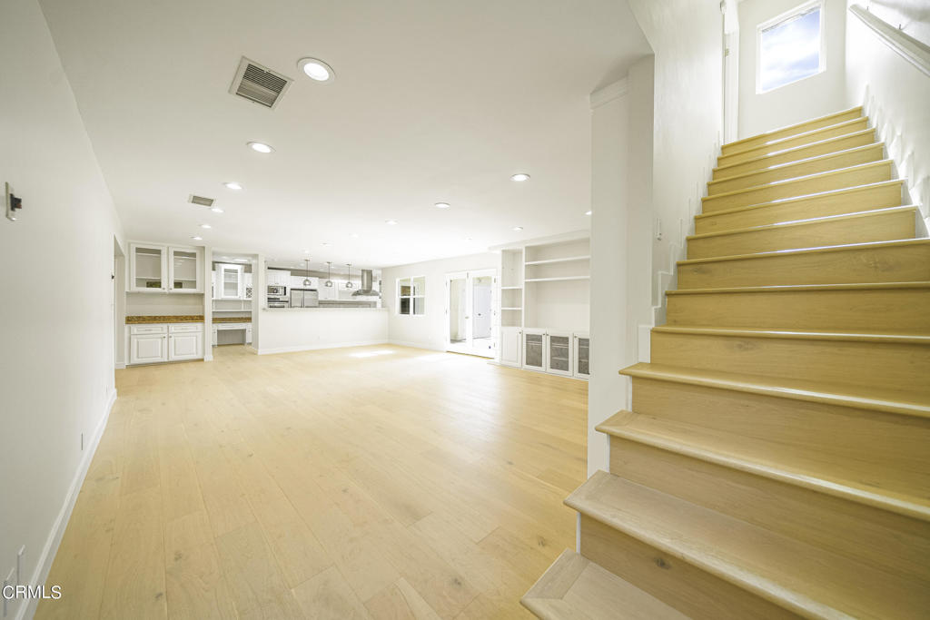 168 Lamour Drive