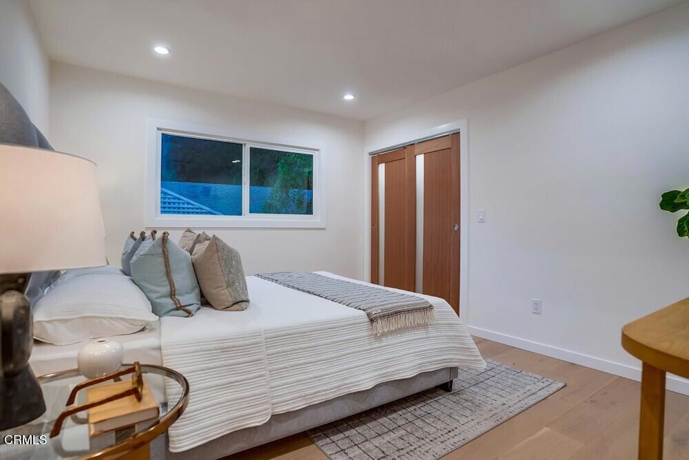 2609 E Chevy Chase Drive