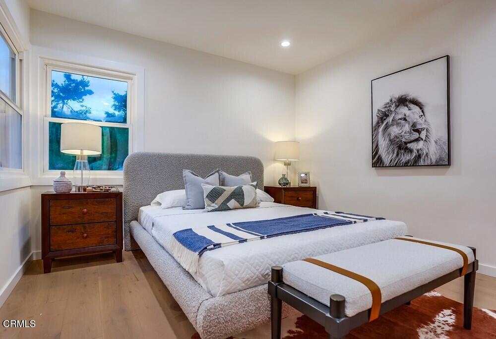 2609 E Chevy Chase Drive