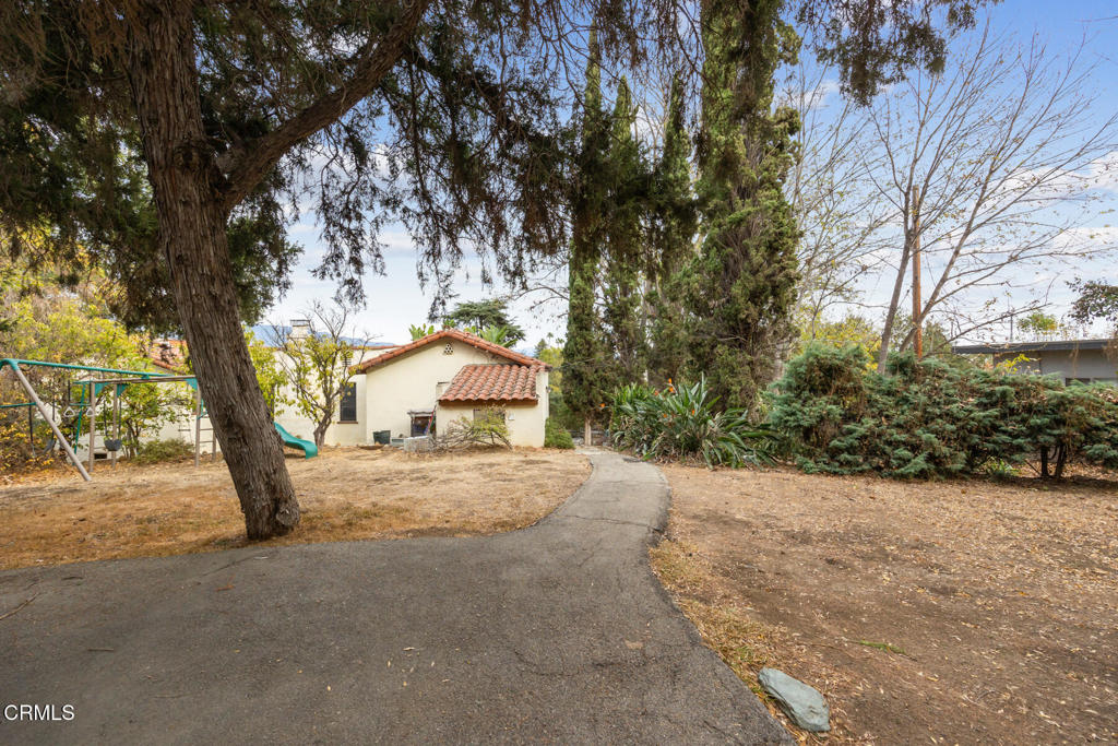 110 Warwick Place