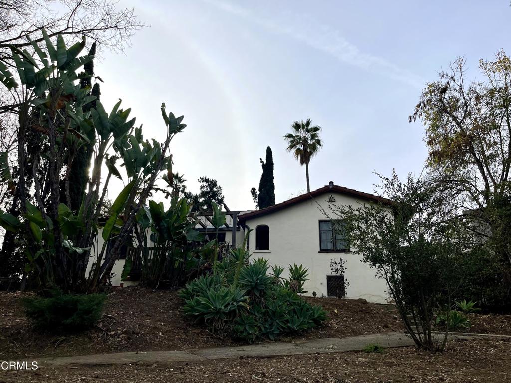 110 Warwick Place