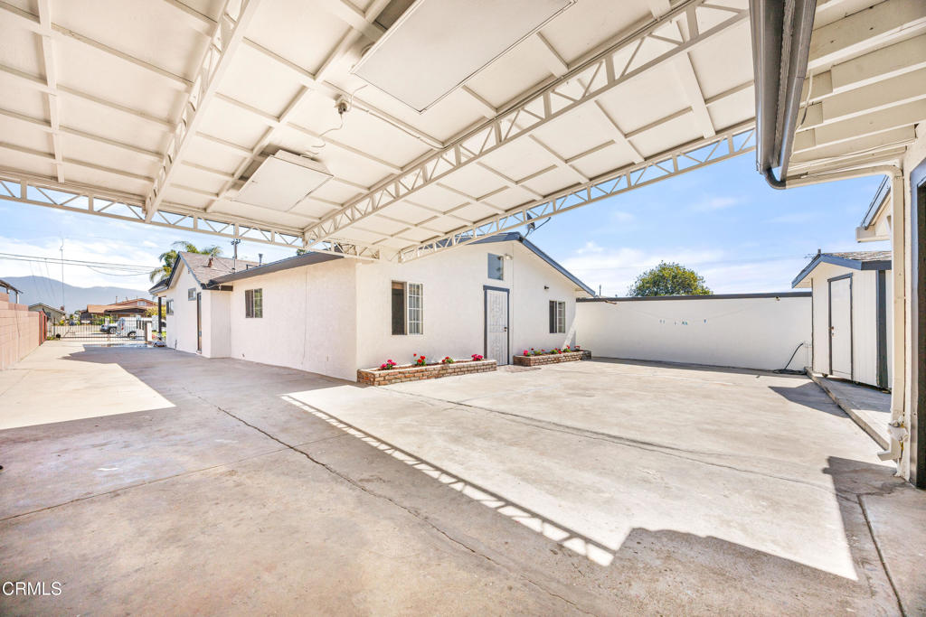7428 Mooney Drive