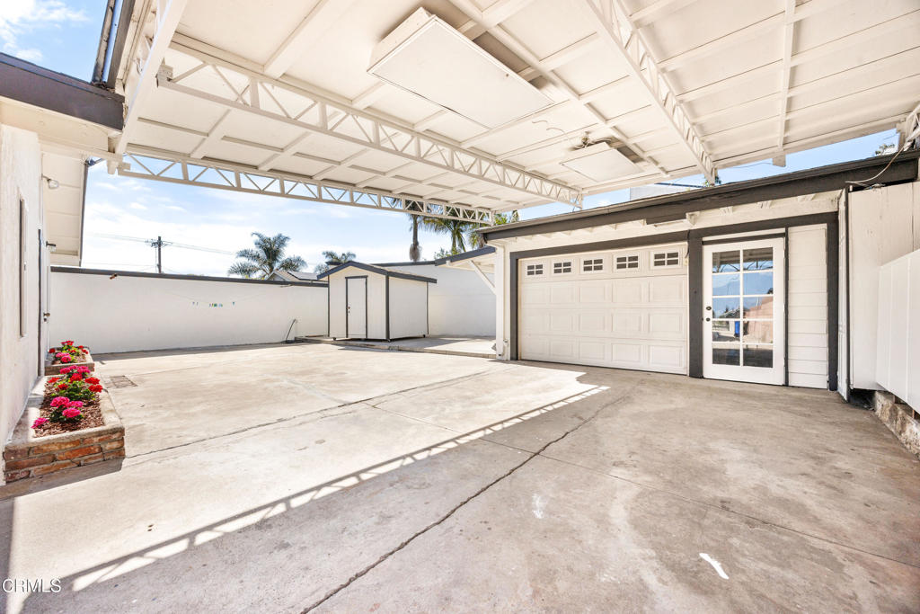7428 Mooney Drive